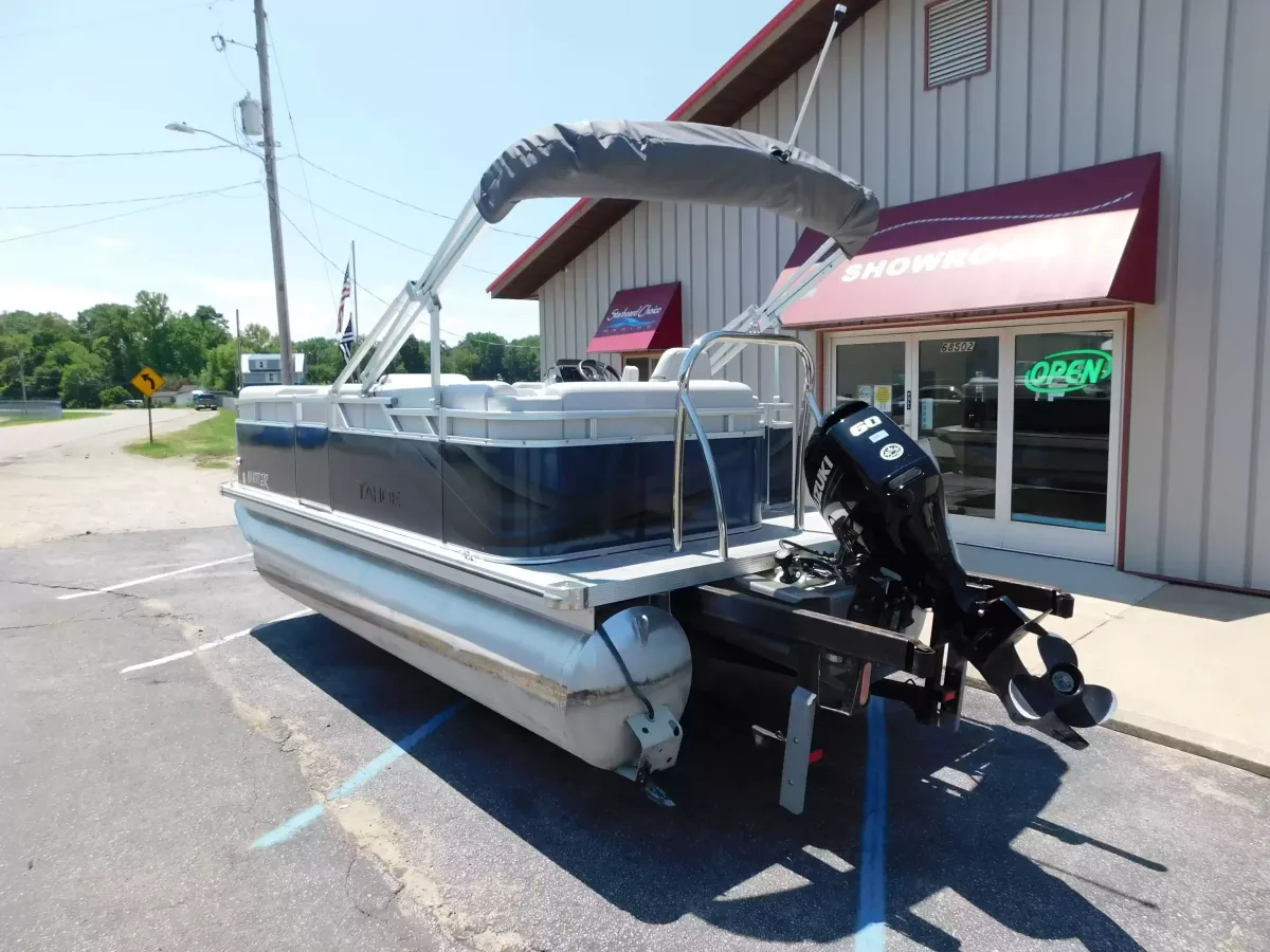 dummy-boat-img