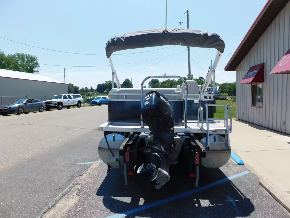dummy-boat-img