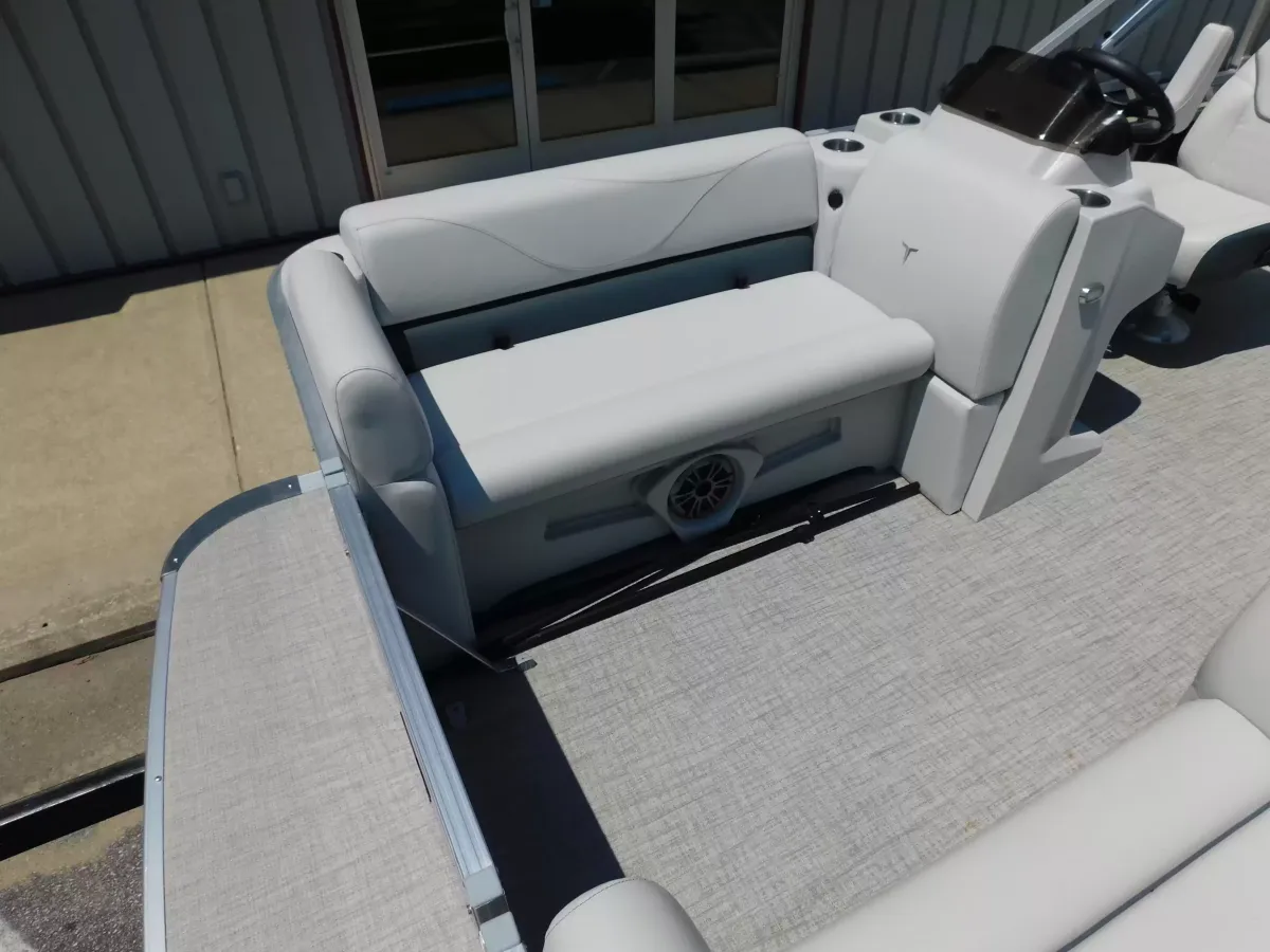 dummy-boat-img