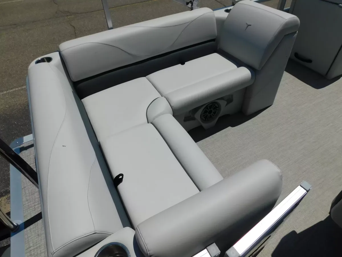 dummy-boat-img