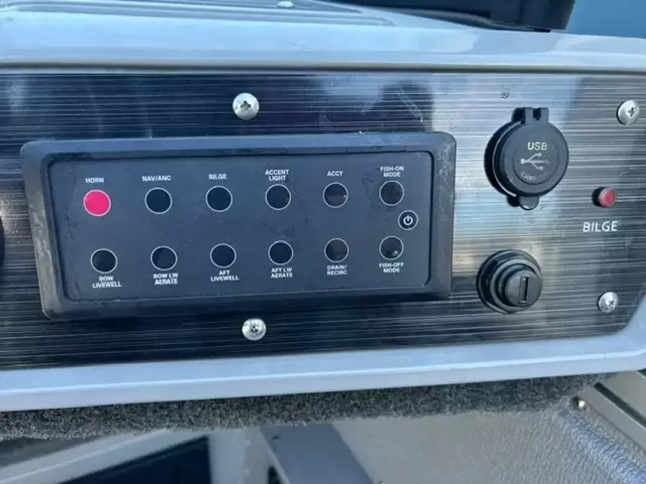  Smokercraft Adventurer 210 GLS Pro-22