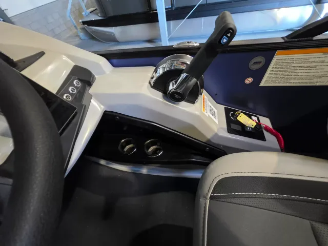 2027 Barletta CABRIO 22QC-13