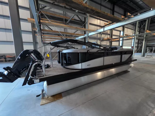 Boat Thumbnail 2