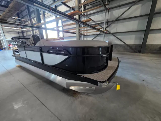 Boat Thumbnail 1