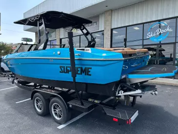2026 Supreme S220-9