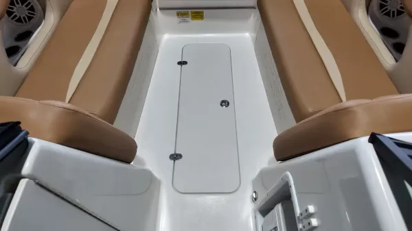 2023 Nauticstar 243DC-29
