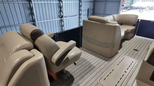 2019 Silver wave 230 Island CLS-48