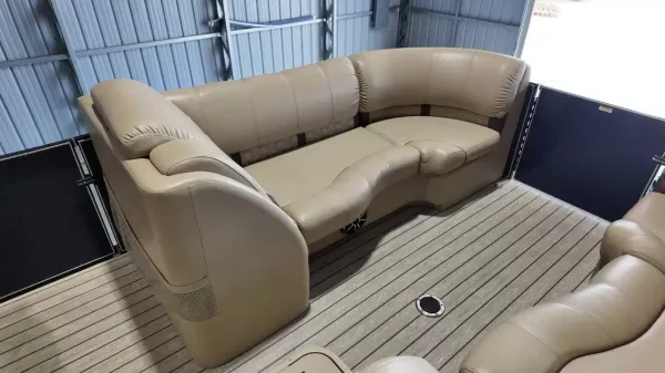 2019 Silver wave 230 Island CLS-22