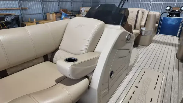 2019 Silver wave 230 Island CLS-28