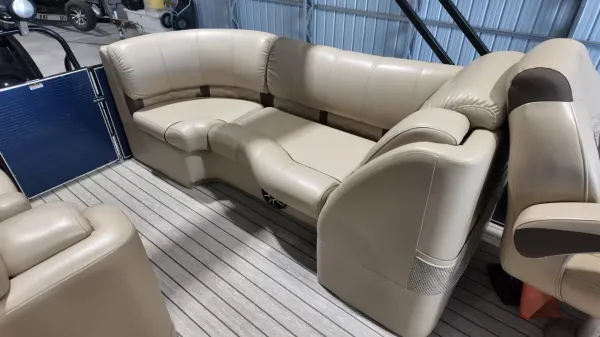 2019 Silver wave 230 Island CLS-52