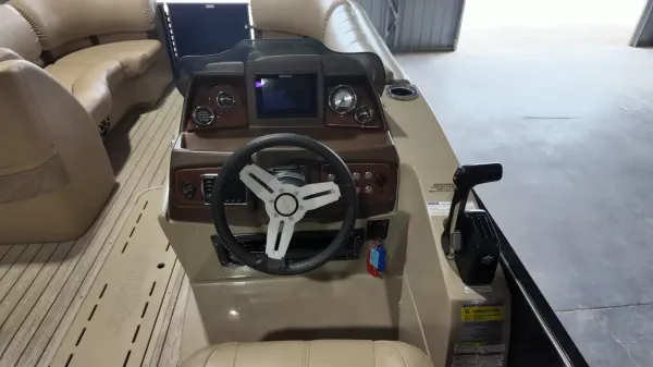 2019 Silver wave 230 Island CLS-42