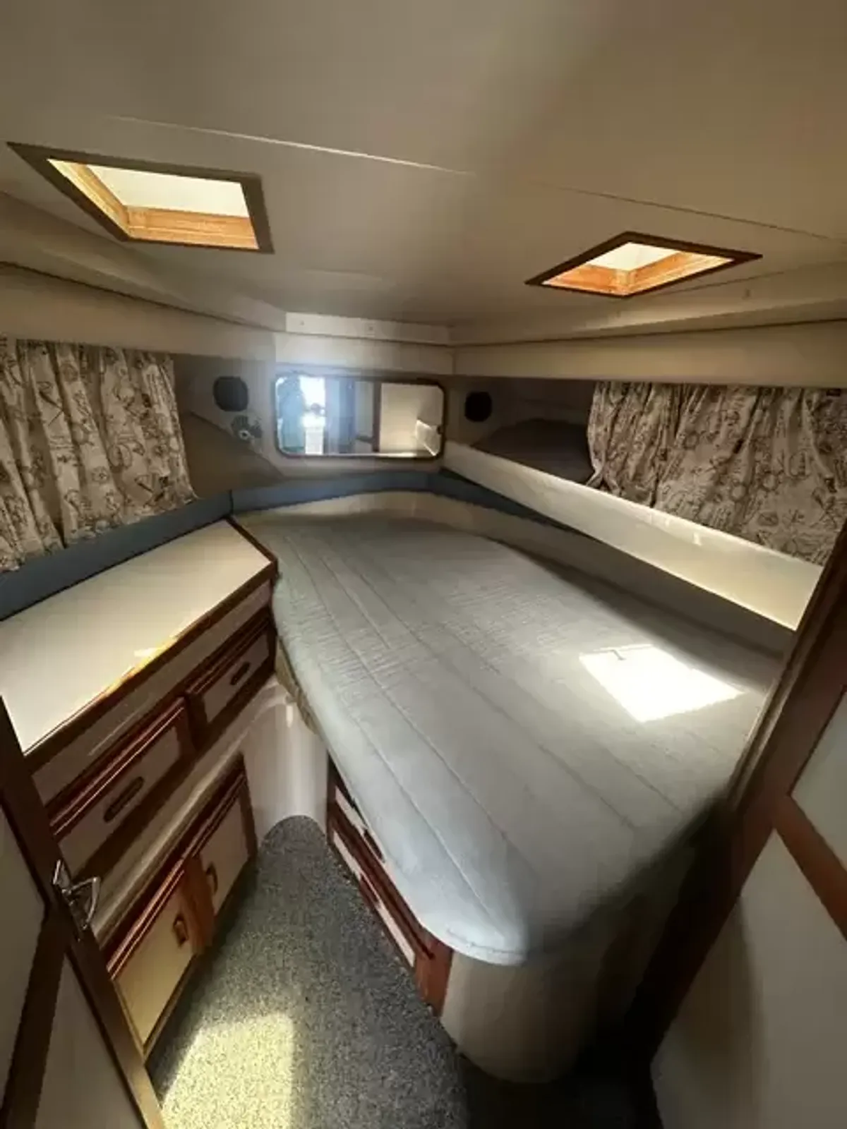 dummy-boat-img