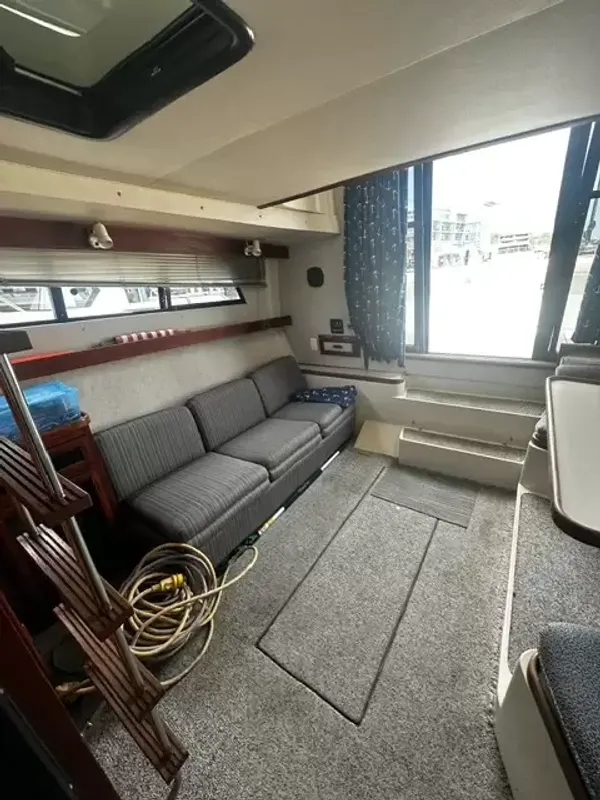 Carver Mariner 32 1990-10