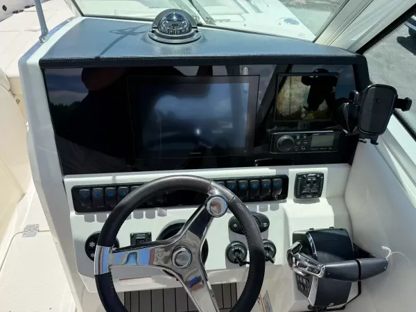 2023 Sailfish 276DC