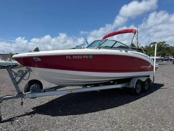 2014 Chaparral 226 SSI