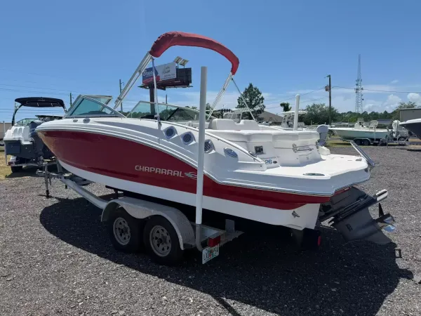 2014 Chaparral 226 SSI