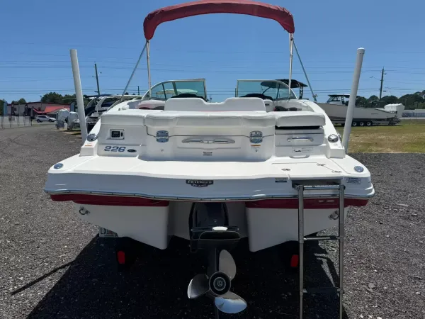 2014 Chaparral 226 SSI