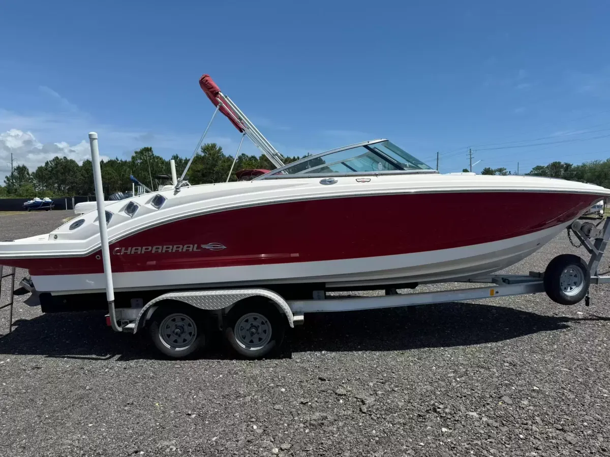 2014 Chaparral 226 SSI