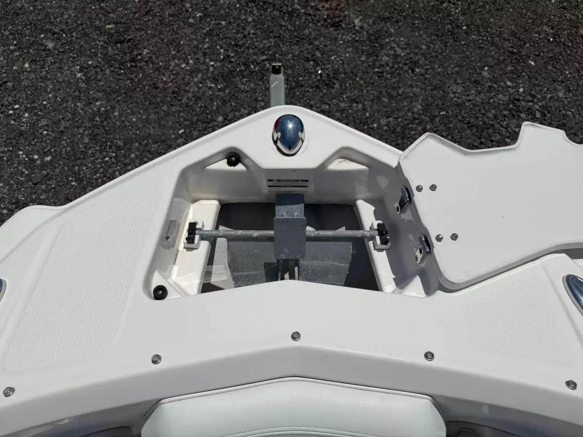 2014 Chaparral 226 SSI
