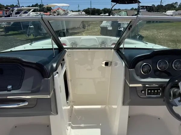 2014 Chaparral 226 SSI