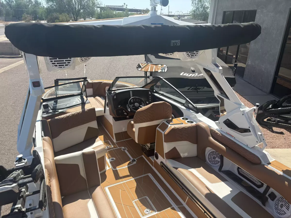 dummy-boat-img