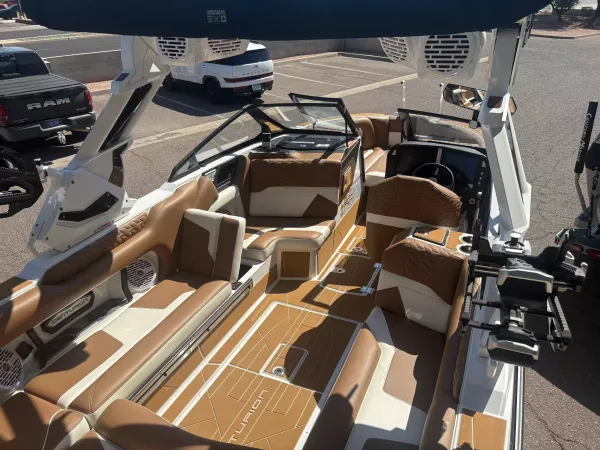 boat-detail-slider-thumb-7