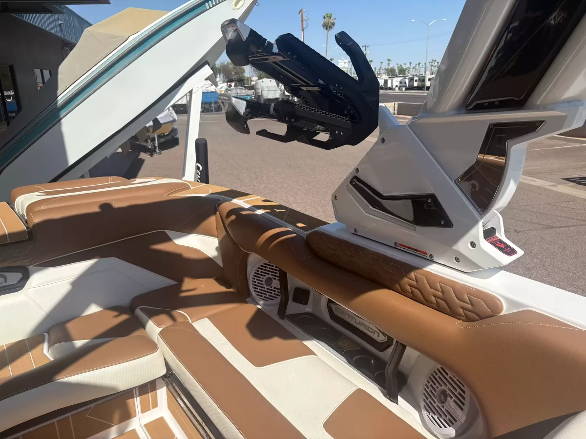 dummy-boat-img