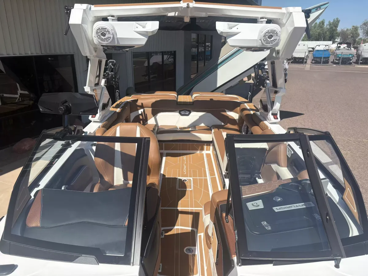 dummy-boat-img