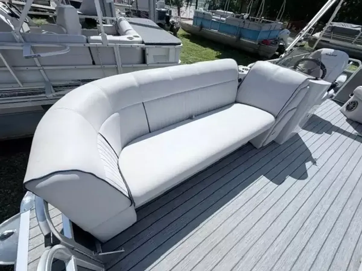 dummy-boat-img