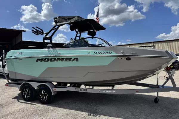 2025 Moomba Max-1