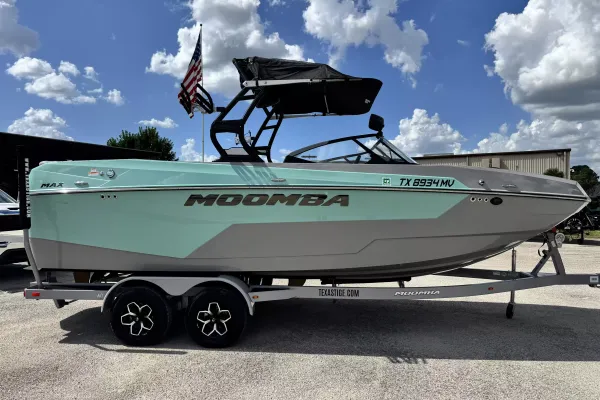 2025 Moomba Max-3