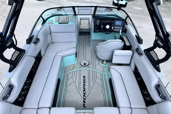 2025 Moomba Max-12