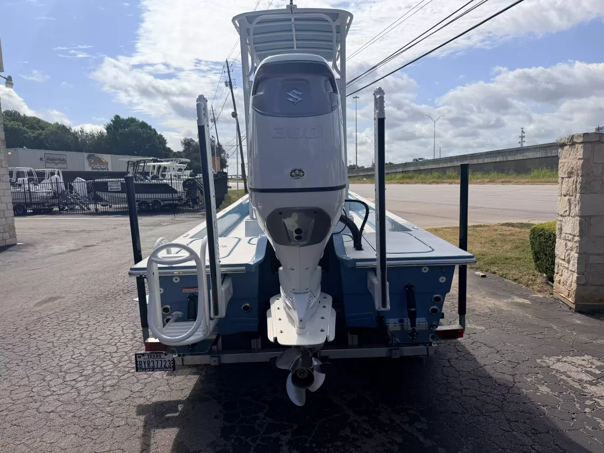 dummy-boat-img