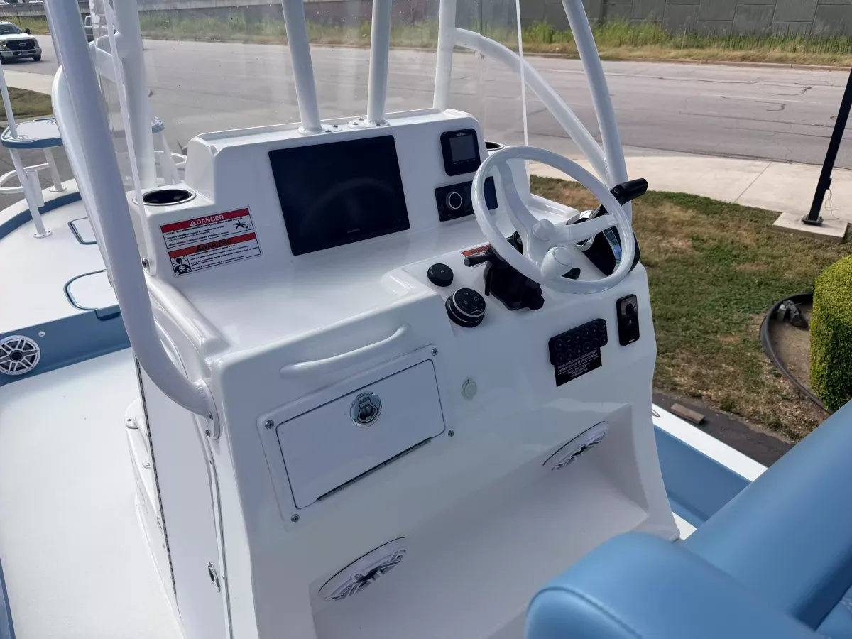 dummy-boat-img