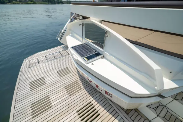 2022 Galeon 500 FLY detail image 11