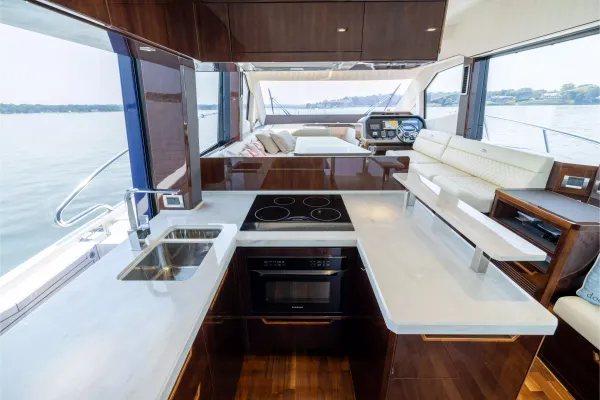 2022 Galeon 500 FLY detail image 24