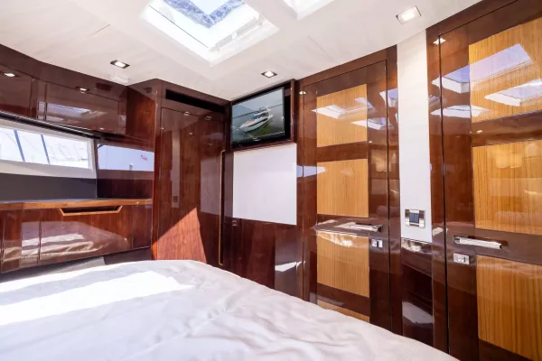 2022 Galeon 500 FLY detail image 40