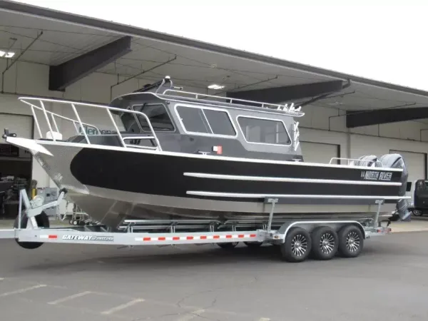 2027 North River 2900 SXL for sale at Clemens Marina Eugene