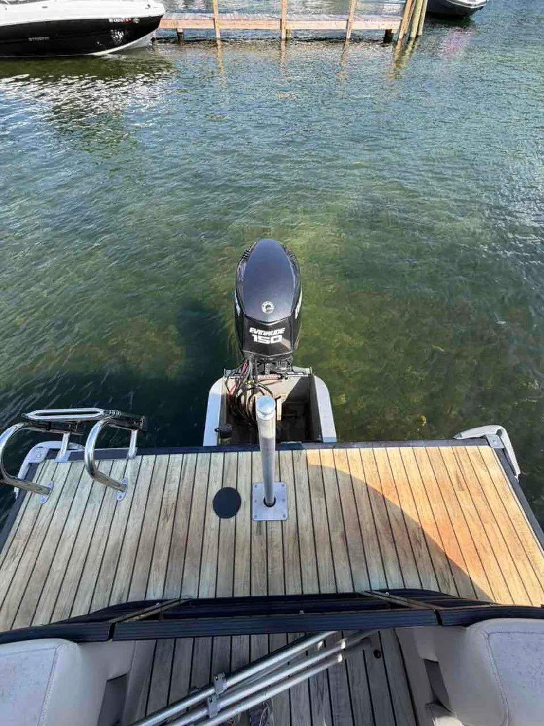 dummy-boat-img