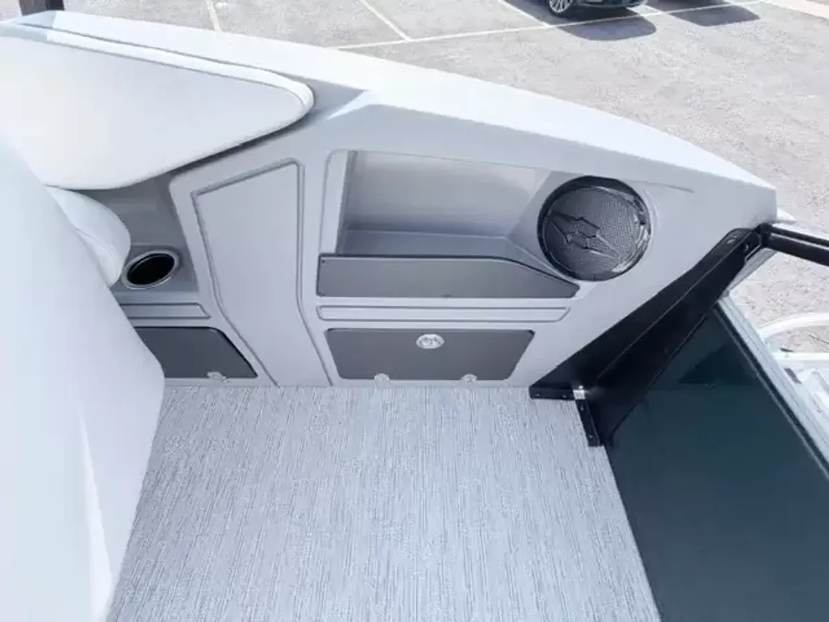 dummy-boat-img