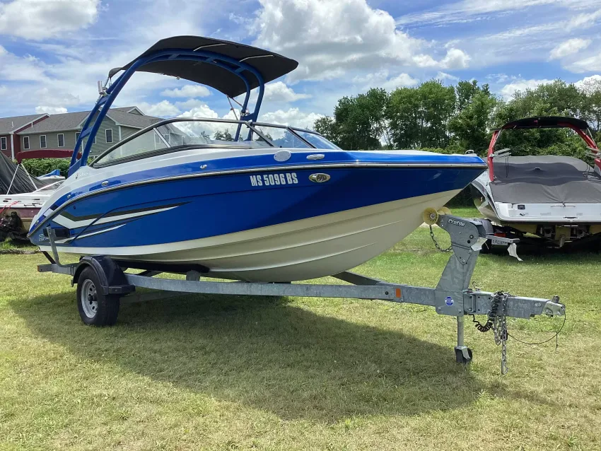 2020 Yamaha AR1950