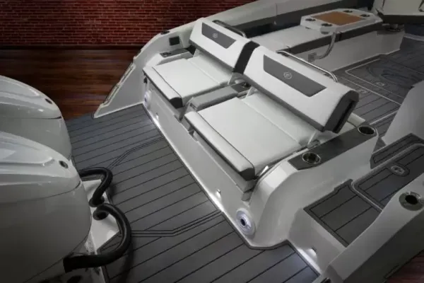 2027 Cobalt R31 OB detail image 5