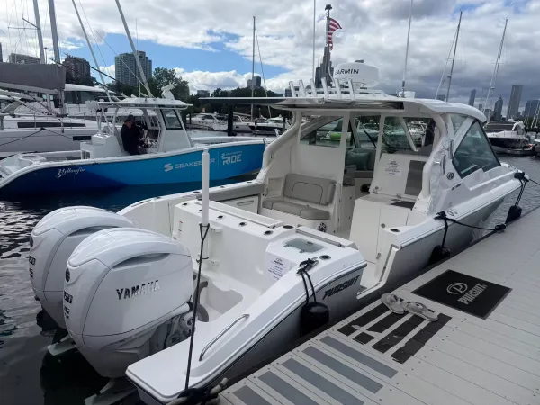 Pursuit DC 326 Dual Console 2026-3