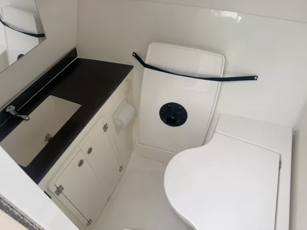 Pursuit DC 326 Dual Console 2026-8