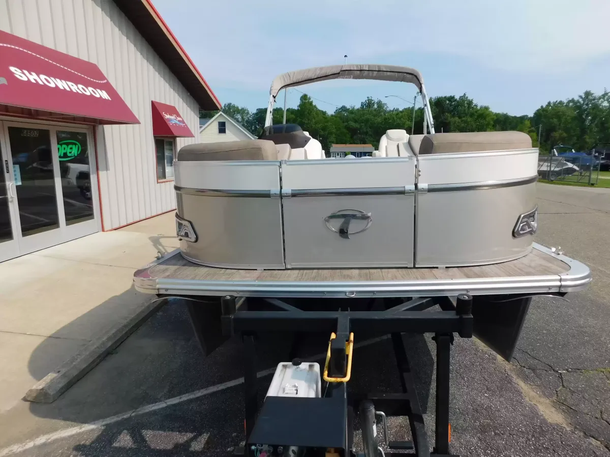 dummy-boat-img