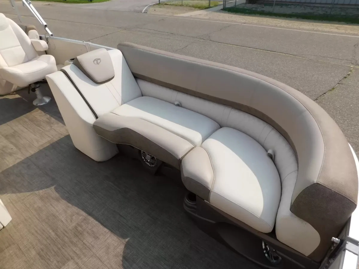 dummy-boat-img