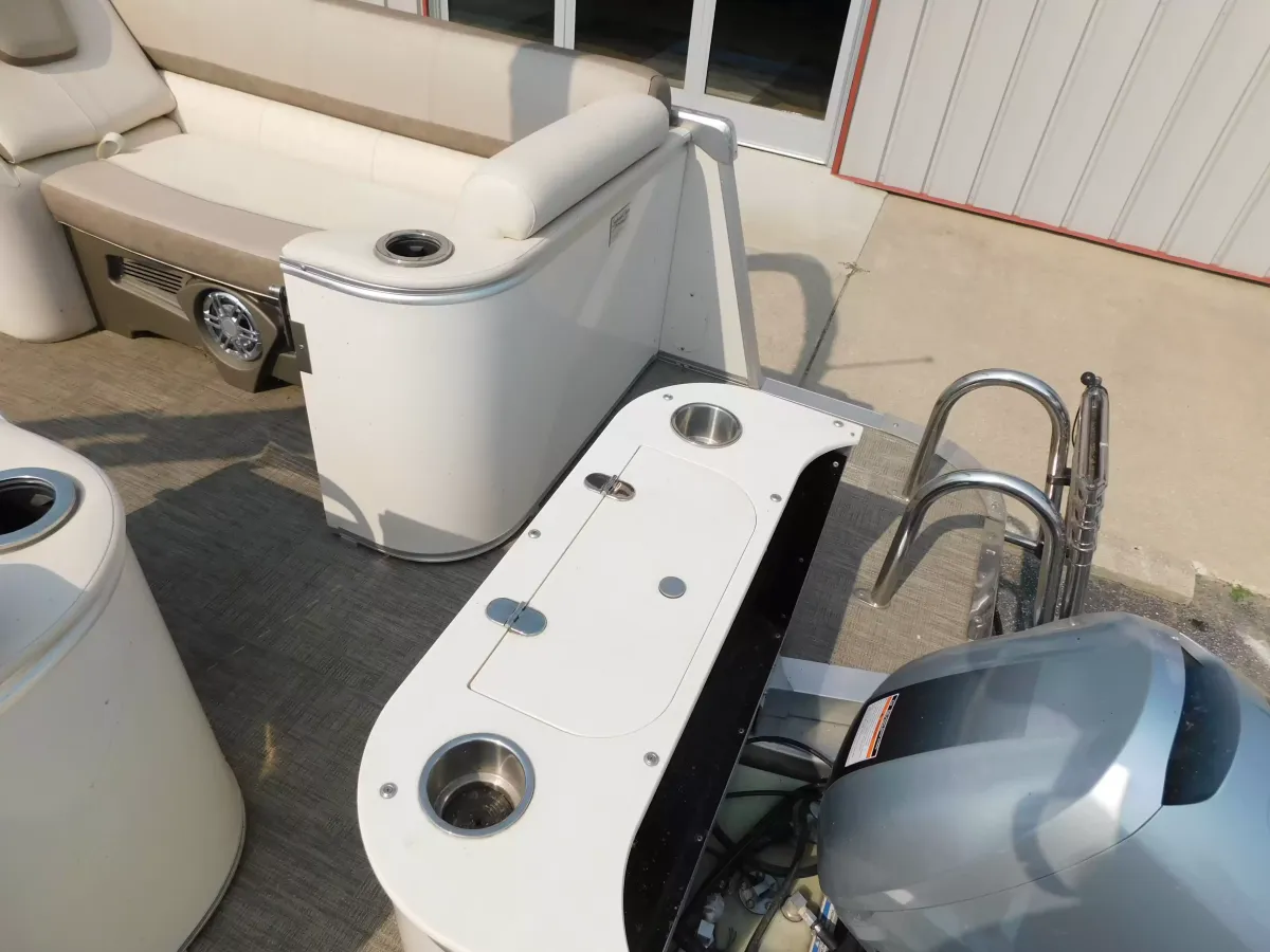 dummy-boat-img