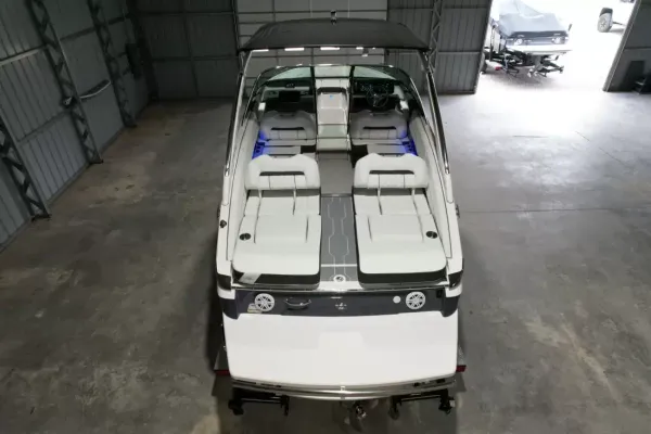 2027 Regal LS4-7