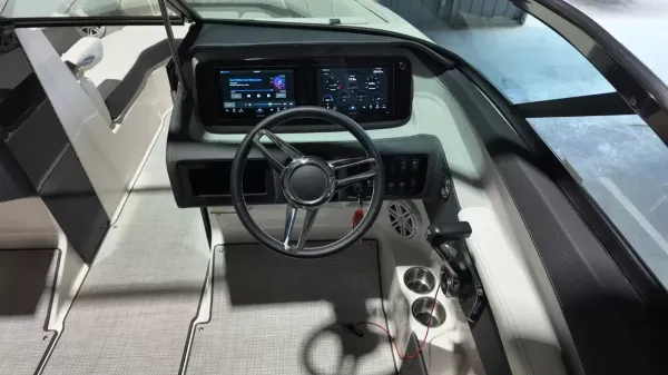 2027 Regal LS4-35