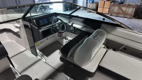 2027 Regal LS4-31